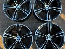 Disqe 19 Bmw x5 x6 origjinal te gjere mbrapa