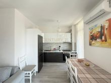 0686051712 QERA APT 1+1+Post Parkimi me Pamje Deti Te W
