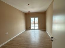 Porta e re -Apartment 1+1 ne shitje