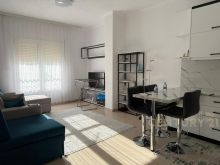 0683005058 APARTAMENT 1+1 PER SHITJE NE QENDER TE GOLEMIT!!!