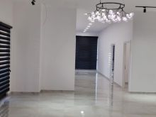 🏢 JEPET ME QIRA AMBIENT KOMERCIAL – FARMACIA 10
