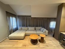 ✅ JEPET ME QIRA – DUPLEX 3+1+2 + POST PARKIMI | Pranë Kodrës