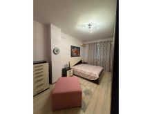 0694603851,Shitet, Apartament 2+1+Depo, Rruga e Barrikadave,