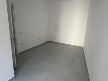 🏡 Apartament 2+1 në shitje – Rruga e Barrikadave, Pallatet