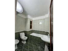 0697603180APARTAMENT 3+1+2 TUALETE PER QERA, PRANE TREGUT FR