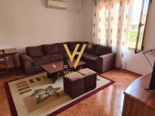 JEPET APARTAMENT 1+1 ME QERA TEK VILA GOLD, QENDER 50.000 LE
