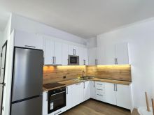 🏡 Apartament 2+1 me Verandë me Qira – Paskuqan ✨