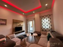 Apartament 2+1+2 per qera tek Liqeni i Thate!