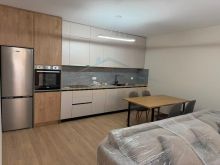 0694603851,Qira, Apartament 1+1, Kopshti Zoologjik, Tiranë.