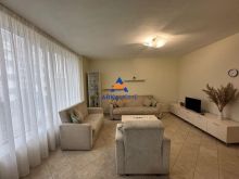 JEPET APARTAMENT 1+1 ME QERA \"TEK RRUGA PETRO NINI LUARASI\"