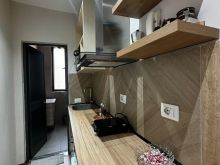 GARSONIERE MODERNE NË SHITJE PRANË BLLOKUT  TIRANË