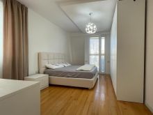 🏡 Jepet me qira apartament 3+1+2 tek Ambasador 2, pranë Liq