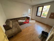 Shiten 2 Apartamente (1+1 dhe 2+1) tek 21 Dhjetori