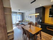 APARTAMENT ME QIRA 2+1+2 21 DHJETORI 880 EURO