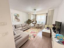 Shitet Apartament 2+1 ne Kinostudio D8142A-116