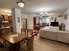 Jepet me qera apartament 3+1+2wc, Rruga e Kavajes(ID4231499)