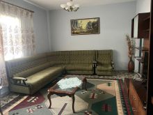 Jepet me Qira Shtëpi Private 3+1 + Post Parkimi – Fresk