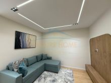 0697018699Shitet, Apartament 2+1, Unaza e Re, Tiranë