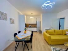 OASIS , UNAZA E RE JAPIM ME QIRA APARTAMENT 1+1 + GARDEROBE
