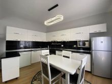 JAPIM ME QIRA APARTAMENT 3+1 TEK OXHAKU !