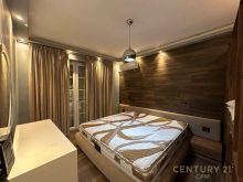 Prane Stacionit Te Trenit Japim Me Qira Apartament 2+1!