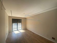 0694603851,Shitet, Apartament 2+1+2, Rruga Karl Gega, Tiranë