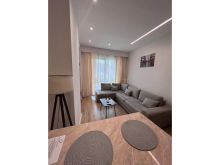 APARTAMENT 1+1 ME QIRA| MYSLYM SHYRI- pranë Rrugës së Kavajë