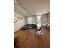 0692268458 Shitet, Apartament 1+1+Oborr, Gjiri i Lalzit