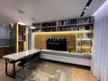 APARTAMENT 2+1+2 + GARAZH ME QIRA PRANE \"RADISSON COLLECTION