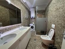 Apartament 2+1 + 2 poste parkimi me qira prane Bulevardit Zo
