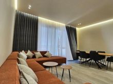 APARTAMENT ME QIRA 2+1+2+PARKIM TE KOMPLEKSI DELIJORGJI