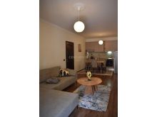 Jepet apartament me qira 1+1 Rruga e Kavajes !