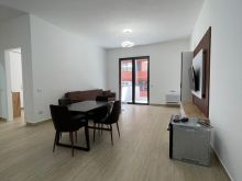 APARTAMENT ME QIRA 1+1+PARKIM TE KOMPLEKSI DELIJORGJI