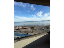 0697603180Apartament 2+1 me Qira në Vijë të Parë Bregdetare
