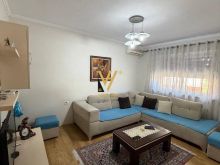 JEPET APARTAMENT 1+1 ME QERA TE SHKOLLA E BASHKUAR 450 EURO