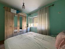 APARTAMENT 1+1 PËR SHITJE – PLAZH, STACIONI I PARË