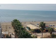 0686557720 Shitet Apartament 1+1 në Vijën e Parë të Detit –