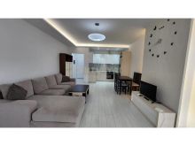 Shkolla e Baletit, Apartament 2+1+2 me qira