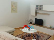JEPET APARTAMENT 1+1 ME QERA TEK STADIUMI AIR ALBANIA.