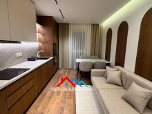 JEPET APARTAMENT 2+1 ME QERA TEK XHAMLLIKU.