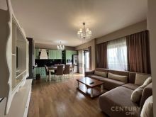 Apartament 3+1 Per Qira Tek Ring Center!