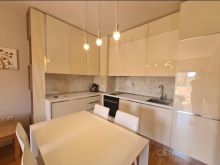 APARTAMENT 1+1 PRANE LIQENIT TE TIRANES