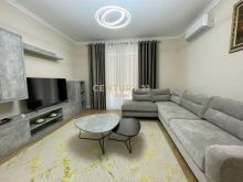 JEPET ME QIRA APARTAMENT 2+1+2 plus POST PARKIMI, NE RRUGEN