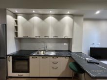 APARTAMENT 1+1 ME QERA TEK RR. HOXHA TAHSIM.