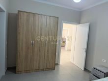 Jepet me qira shtëpi private 3+1+2 në Sauk të Ri!!