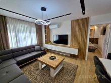 JAPIM ME QIRA APARTAMENT 1+1+POST PARKIMI!