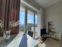 JEPET ME QIRA SUPER APARTAMENT 2+1+2 ME VERANDE EDHE POST PA
