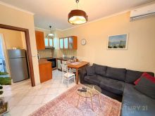 JAPIM APARTAMENT 1+1 ME QERA TEK KOMUNA E PARISIT!