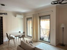 APARTAMENT ME QIRA 2+1 TE KOMPLEKSI DELIJORGJI