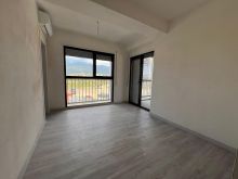 Qera, Apartament 2+1+2 Bulevardi i Ri
